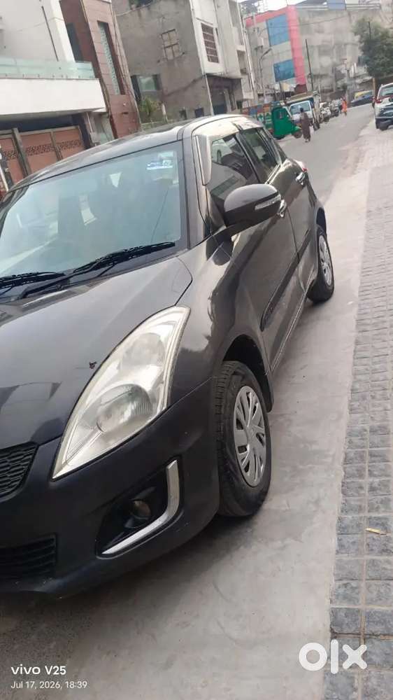 Maruti Swift Vxi 2015 Cng First Owner