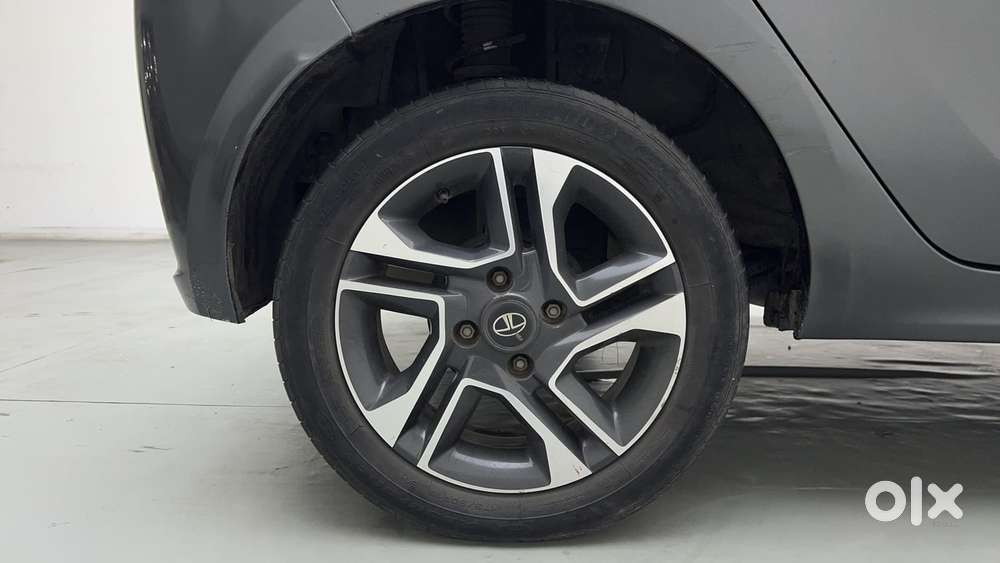 Tata Tiago Xza Plus, 2021, Petrol