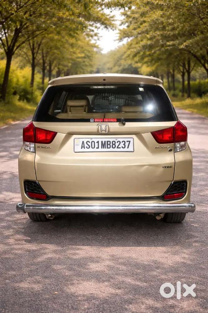 Honda Mobilio-heavy Mailage 7 Seater