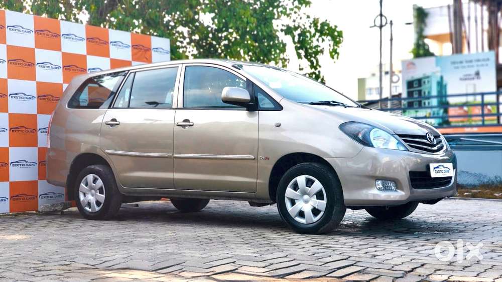 Toyota Innova 2004-2011 2.5 G (diesel) 8 Seater Bs Iv, 2009, Diesel