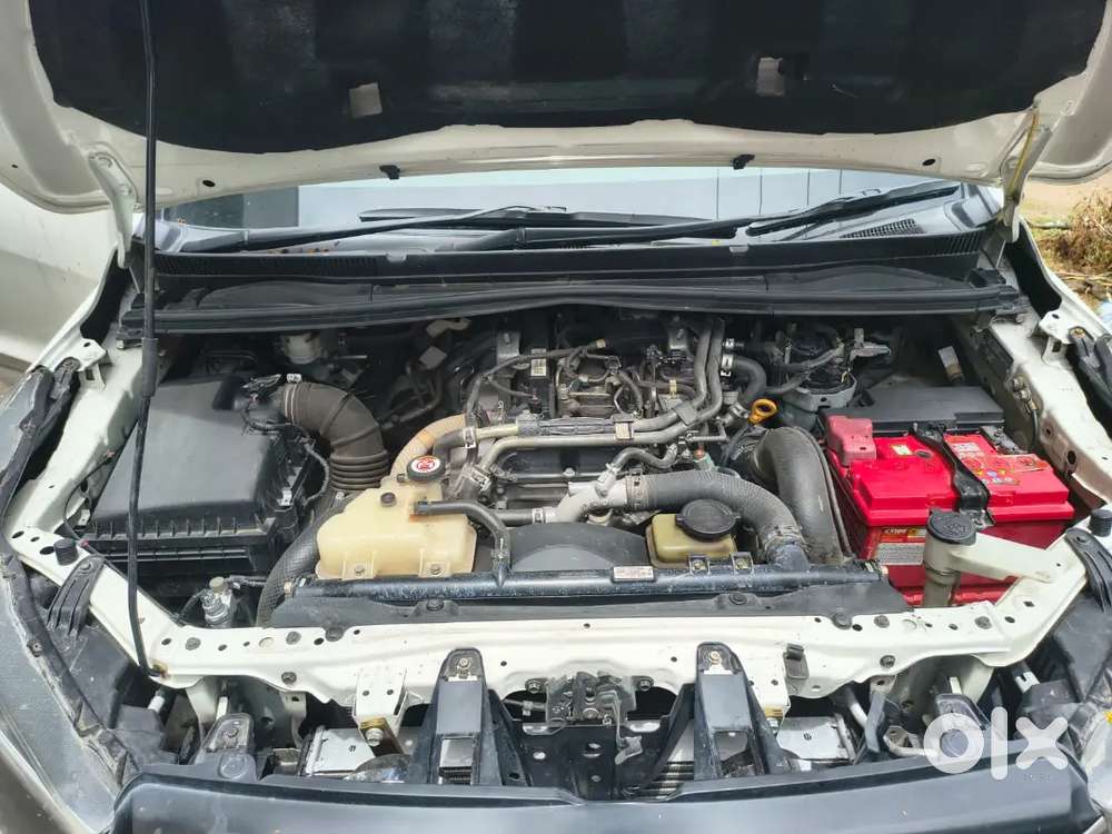 Toyota Innova Crysta 2017 Diesel Well Maintained