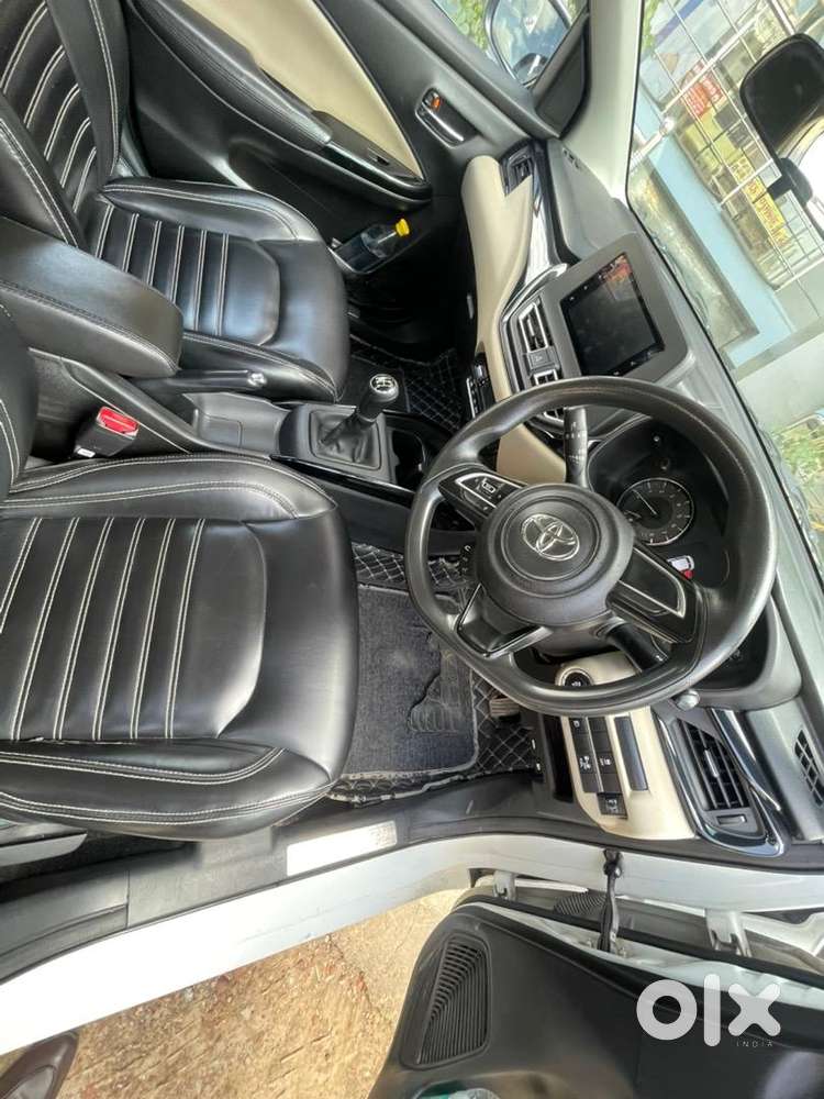 Toyota Glanza 2023 Cng & Hybrids Well Maintained