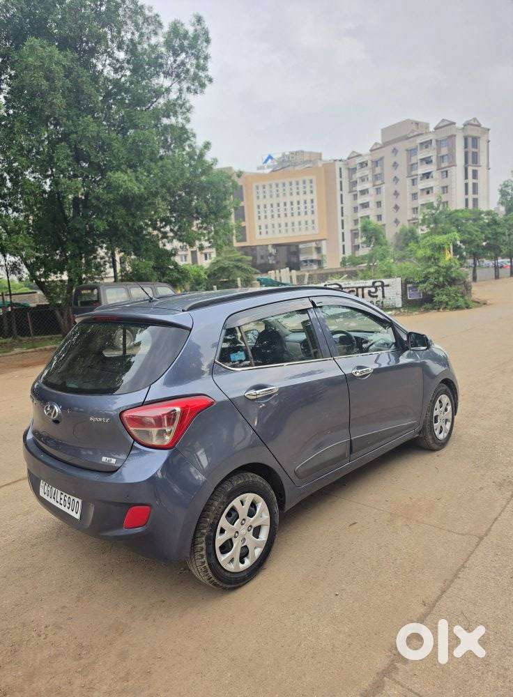 Hyundai Grand I10 Sportz(o) 1.2 Mt, 2016, Petrol