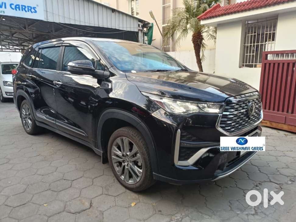 Toyota Innova Hycross 2.0 Zx Hybrid 7 Str, 2025, Petrol