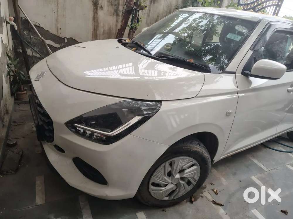 Maruti Suzuki Swift 1.3 Petrol Manual 2024