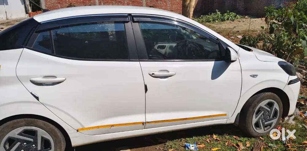 Commercial Car In Good Condition