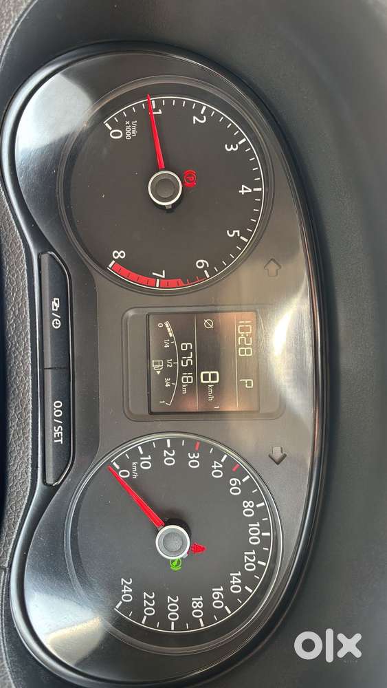 Volkswagen Polo 1.0 Tsi Comfortline At, 2021, Petrol
