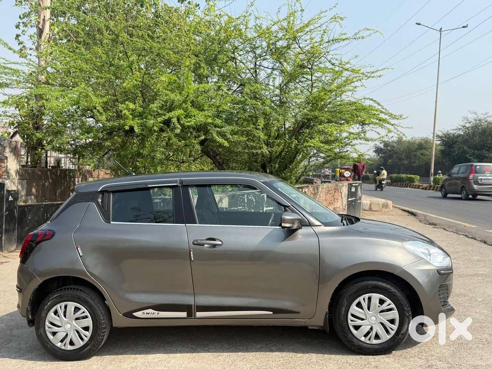 Maruti Suzuki Swift 1.2 Vxi (o), 2023, Petrol