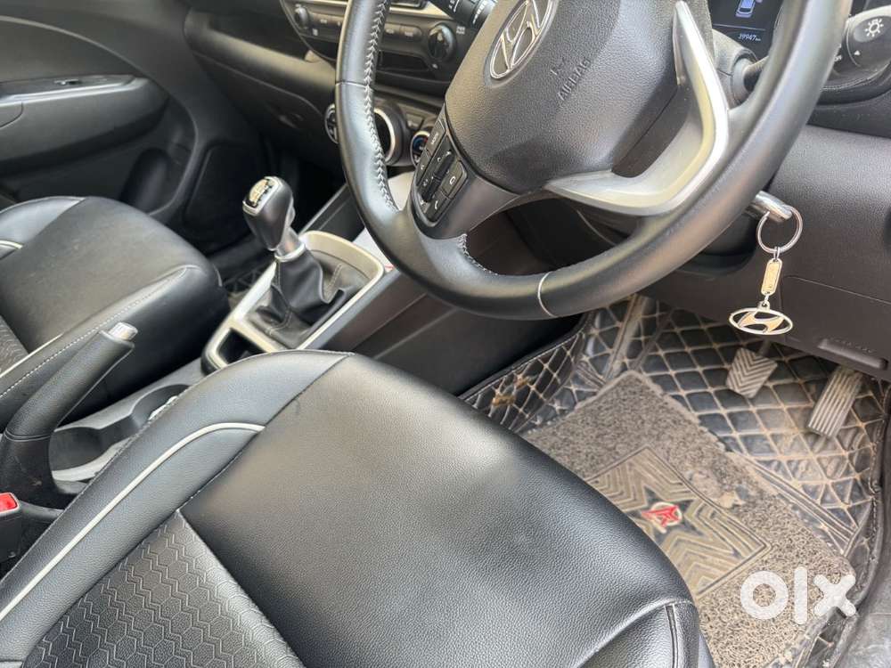 Hyundai Venue 2021 Petrol 41000 Km Driven