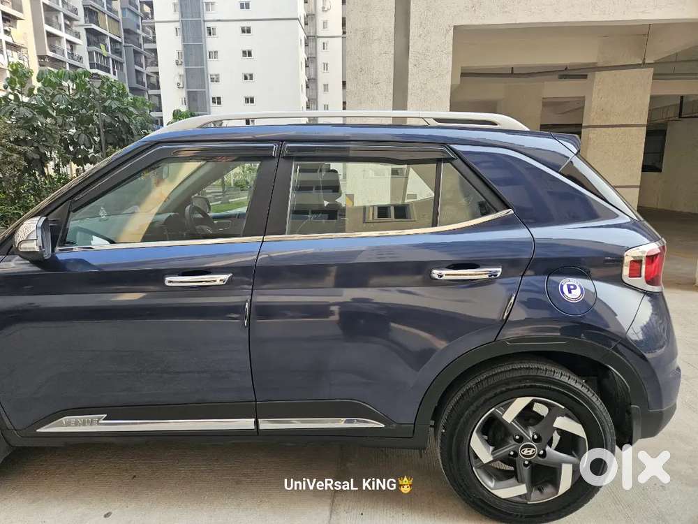 Hyundai Venue 2021 Petrol Well Maintained