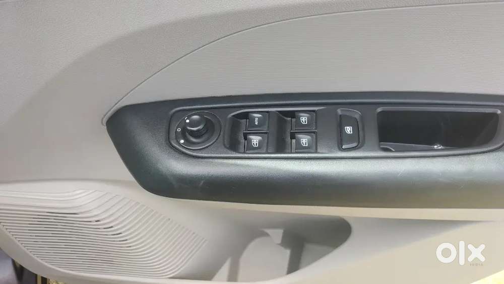 Good Condition Family Car. Triber 7 Seater .