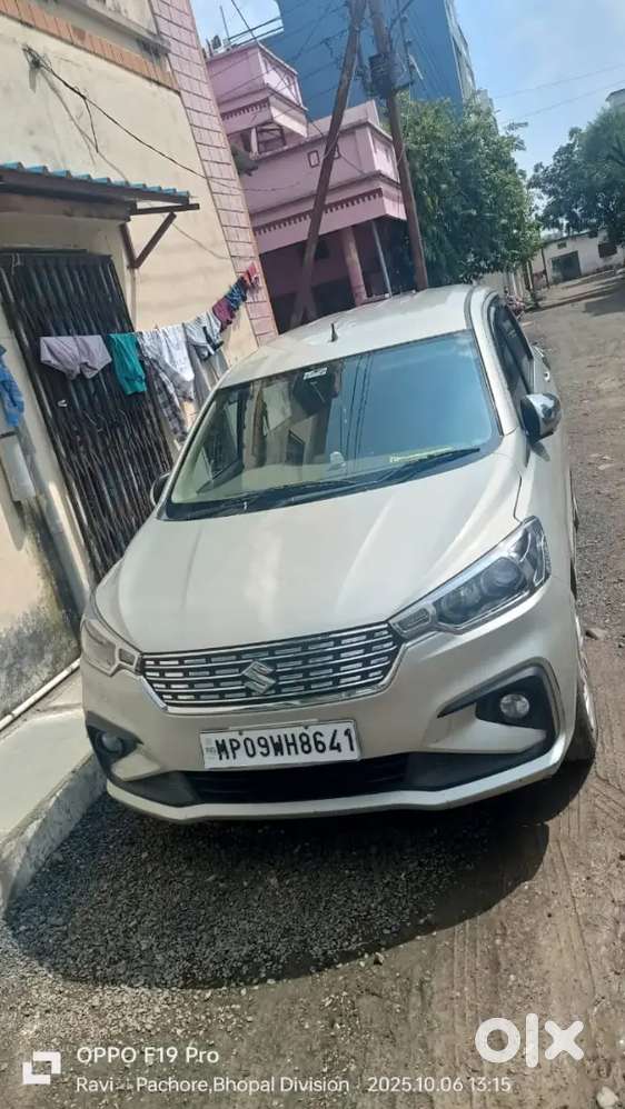 Maruti Suzuki Ertiga 2021 Variant Vxi