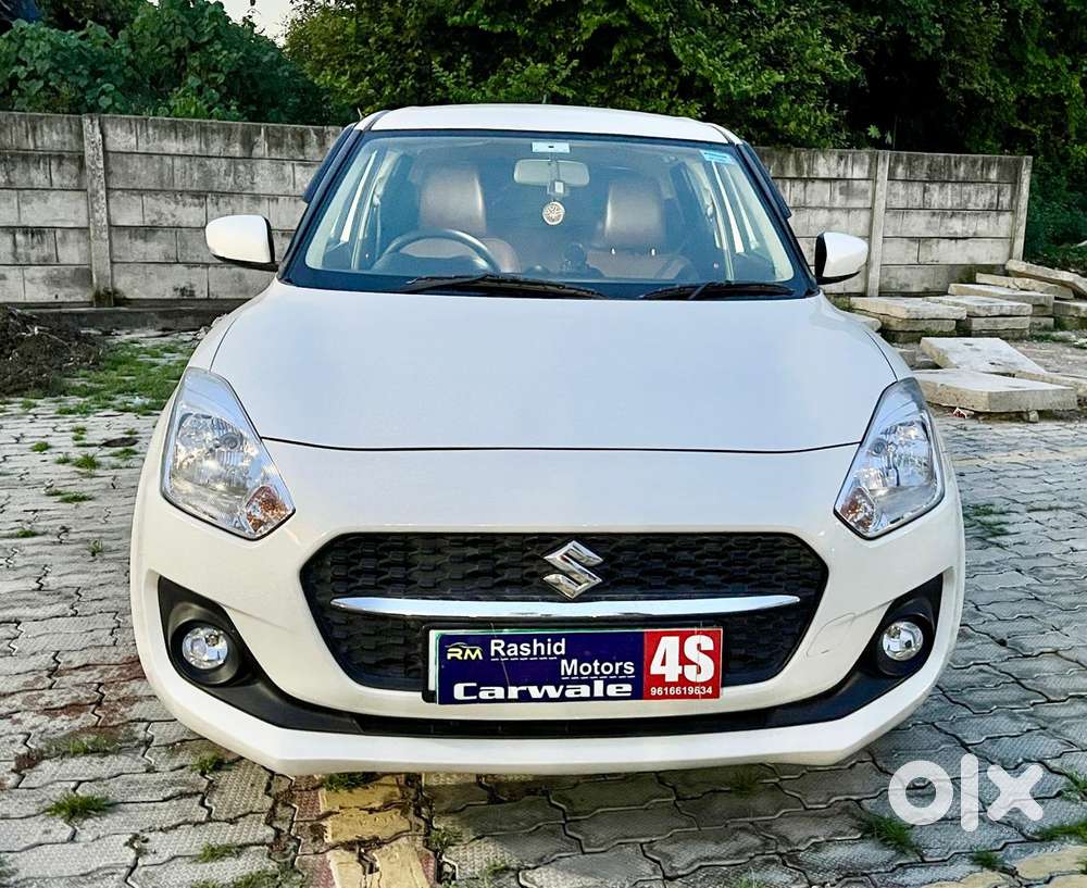 Maruti Suzuki Swift Vxi + Manual, 2023, Petrol