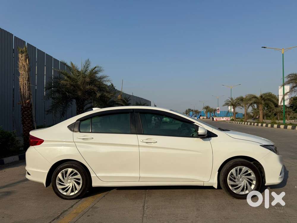 Honda City I-vtec Sv, 2017, Petrol