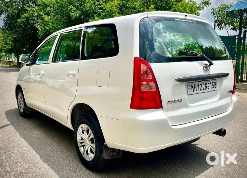 Toyota Innova 2.5 G (diesel) 8 Seater, 2005, Diesel