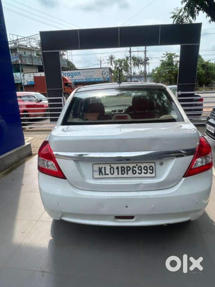 Maruti Suzuki Dzire 1.2 Zxi, 2014, Petrol