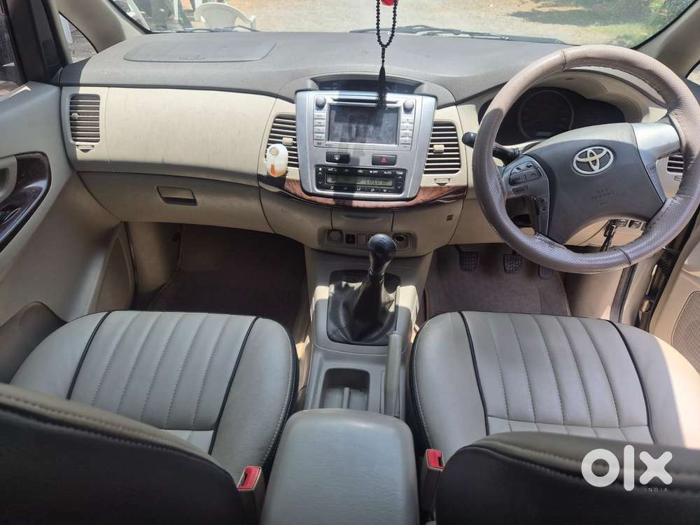 Toyota Innova 2.5 V 7 Str, 2013, Diesel