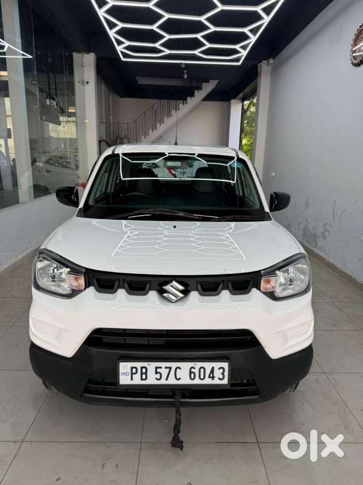 Maruti Suzuki S-presso Vxi Plus, 2022, Petrol