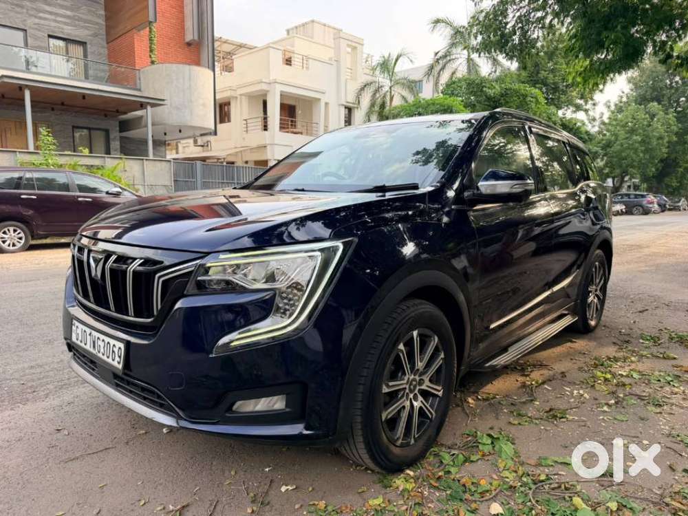 Mahindra Xuv700 2.2 Ax 7 Diesel At Luxury Pack Str Awd, 2022, Diesel