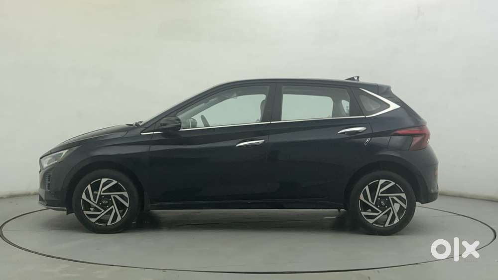 Hyundai I20 Asta (o) 1.2 Mt, 2024, Petrol