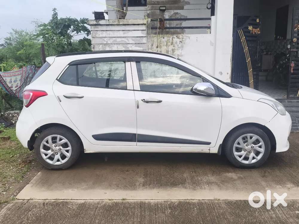 Hyundai Grand I10 Sportz 2018