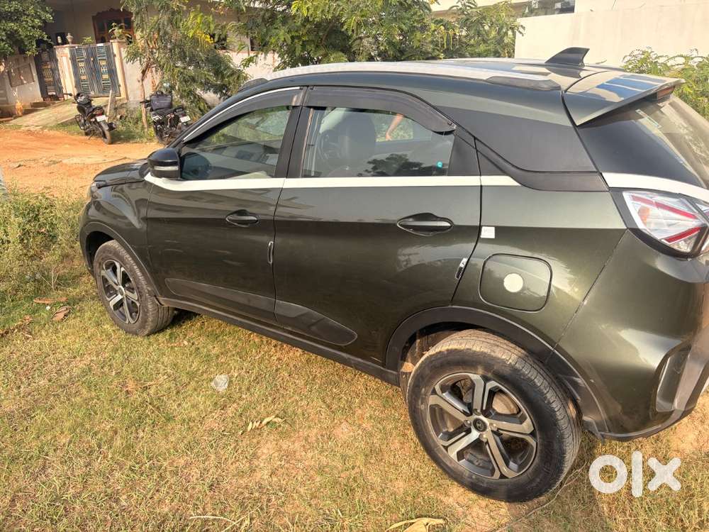 Tata Nexon Xz Plus 2023 Petrol