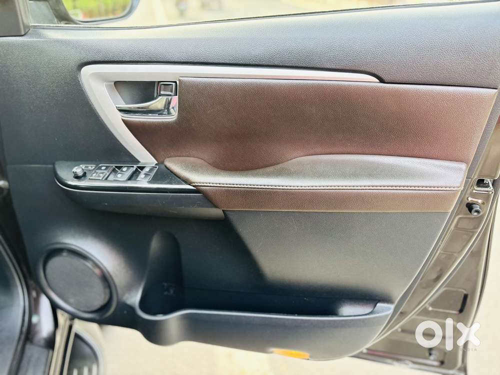 Toyota Fortuner 4x2 At 2.8 Diesel, 2019, Diesel