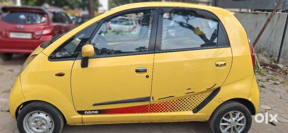 Tata Nano Xe, 2013, Petrol