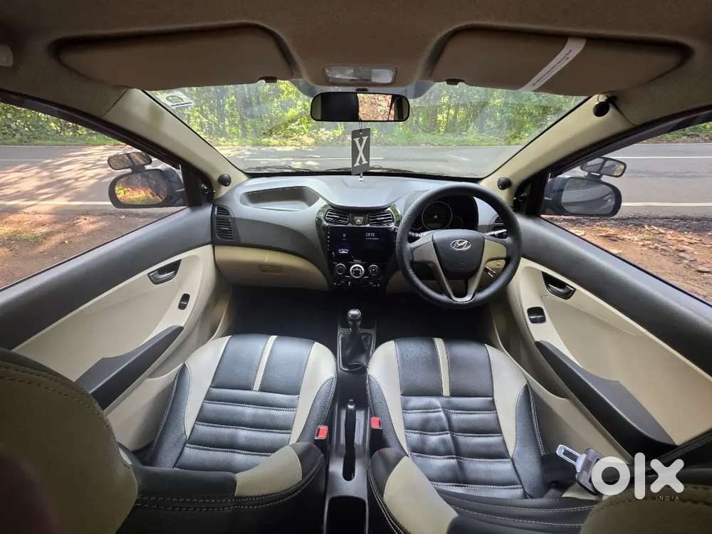 Full Accessories Equipped Eon