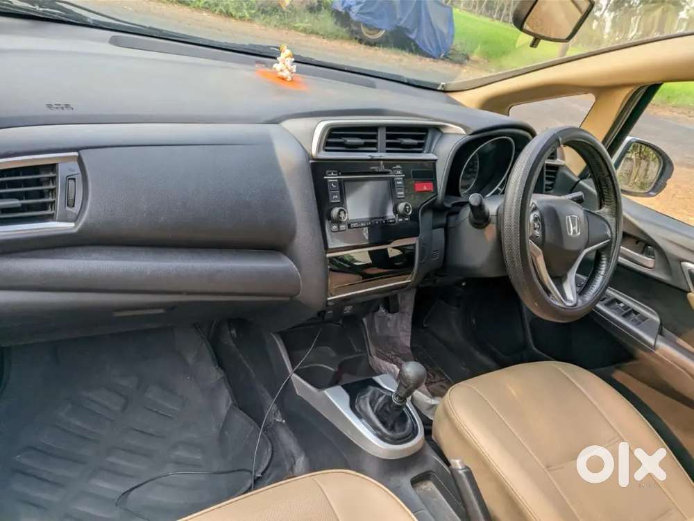 Honda Jazz 2015 Diesel Well Maintained