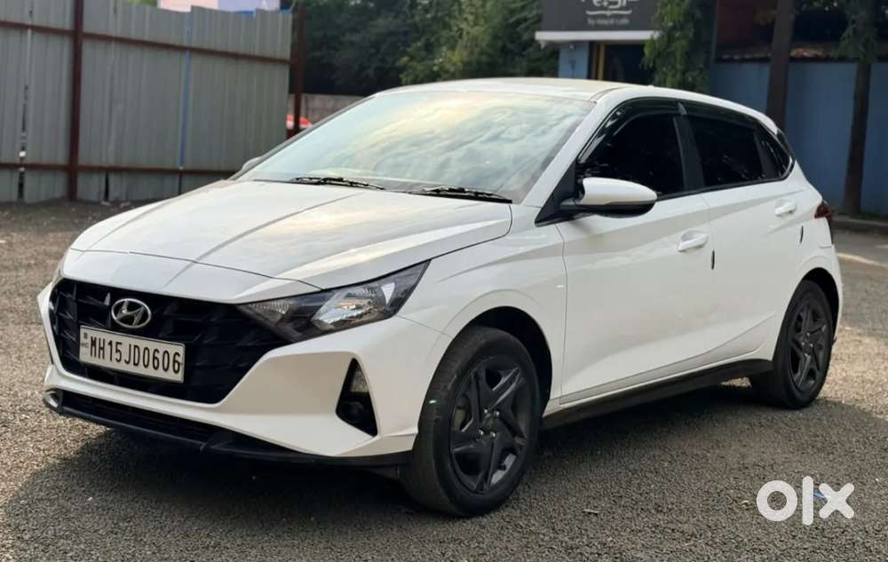 Hyundai I20 Sportz 1.2 Mt, 2023, Petrol