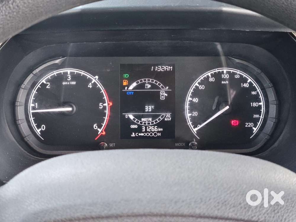 Harrier Xt Plus Bs Vi Diesel Panoramic Sunroof