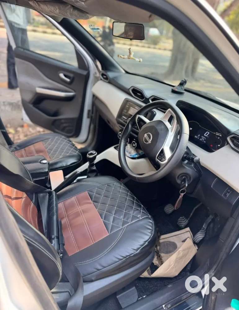 Nissan Magnite 2022 Petrol 50000 Km Driven Money Problem