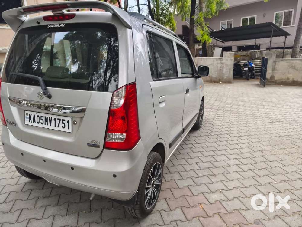Maruti Suzuki Wagon R 1.0 2019-2022 Vxi Amt, 2017, Petrol
