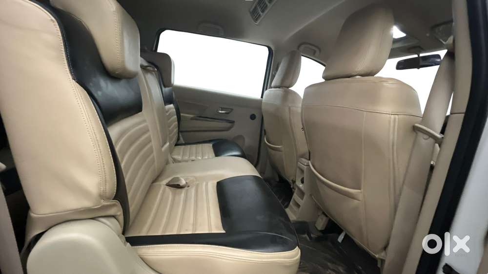 Maruti Suzuki Ertiga Zxi Plus Shvs, 2022, Petrol
