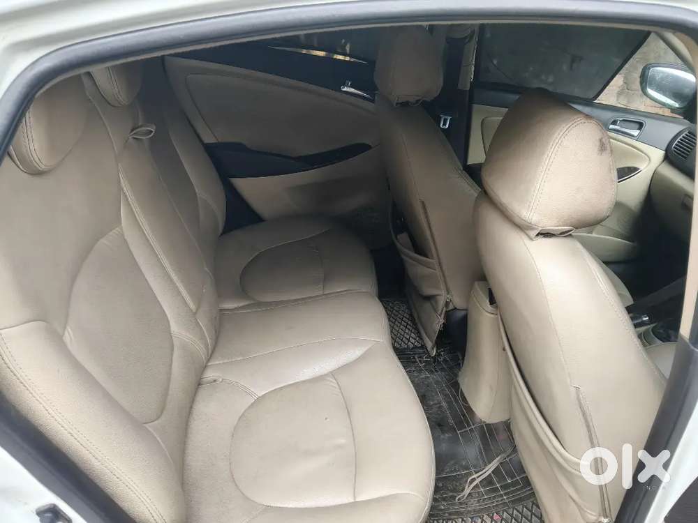 Hyundai Verna Fluidic 2011