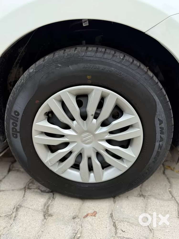 Maruti Suzuki Dzire 1.2 Vxi, 2022, Petrol