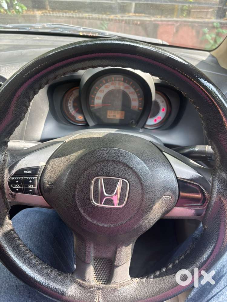 Honda Brio 2014 Petrol Well Maintained
