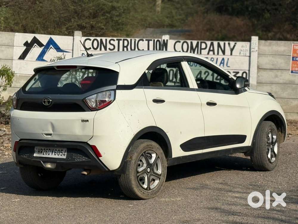 Tata Nexon 1.2 Revotron Xma Amt, 2019, Diesel