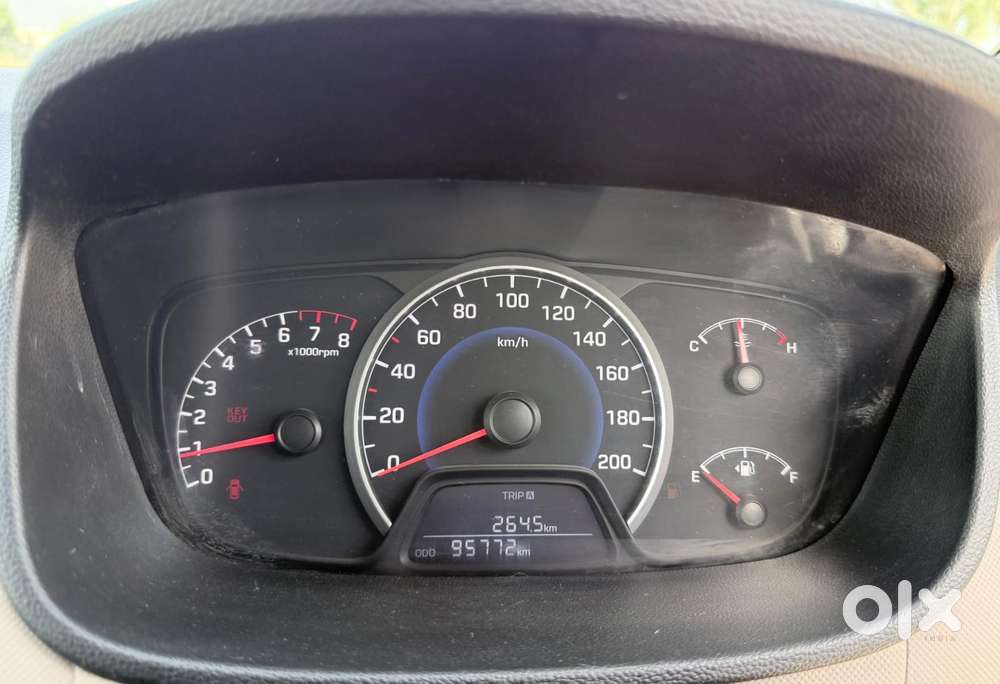 Hyundai Grand I10 Sportz, 2014, Cng & Hybrids