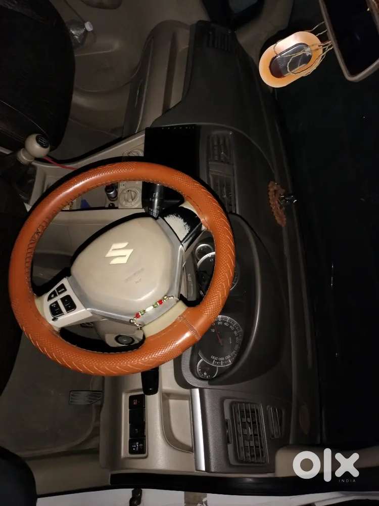Maruti Suzuki Ertiga 2013 Diesel 225000 Km Driven