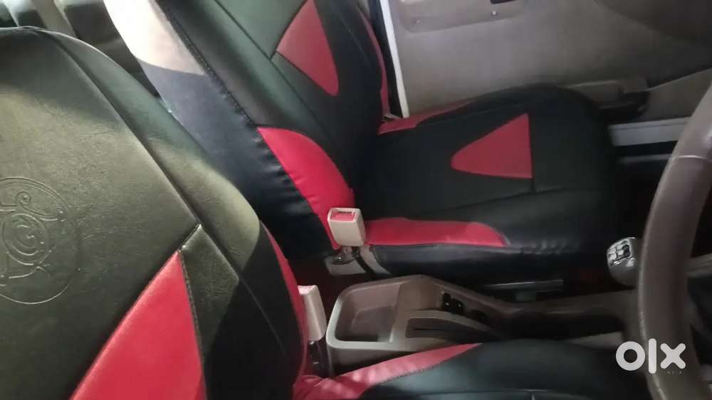Mahindra Bolero Neo Plus 2015