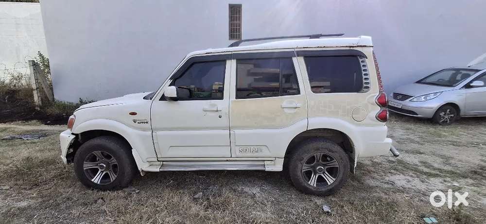 Mahindra Scorpio 2015 Diesel