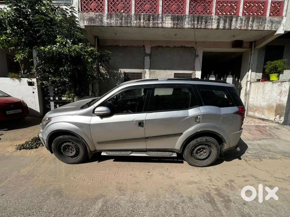 Mahindra Xuv500 2012 Diesel 140900 Km Driven