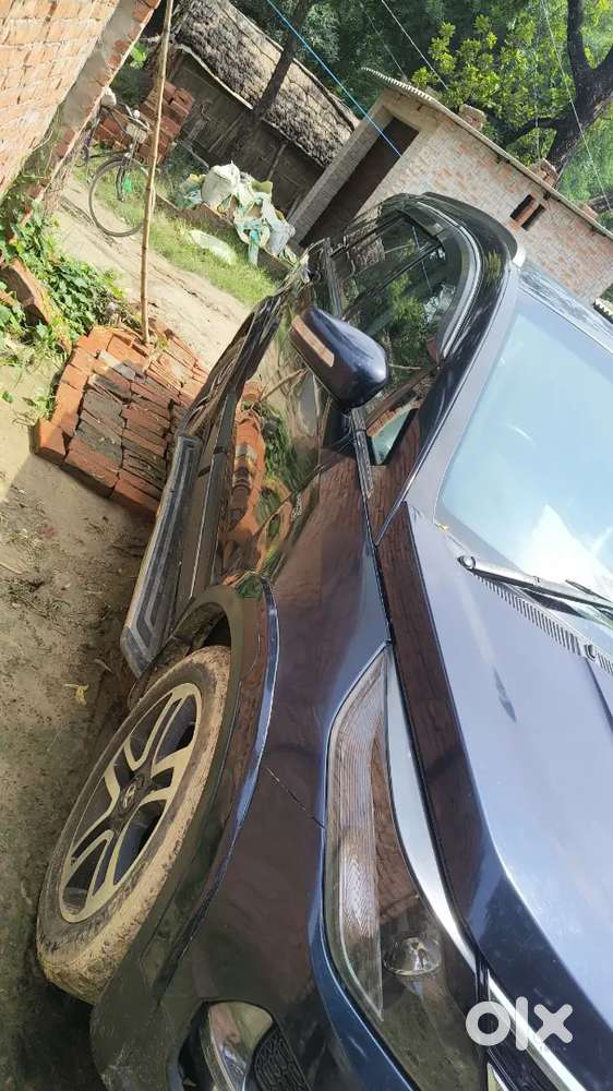 Tata Hexa 2018