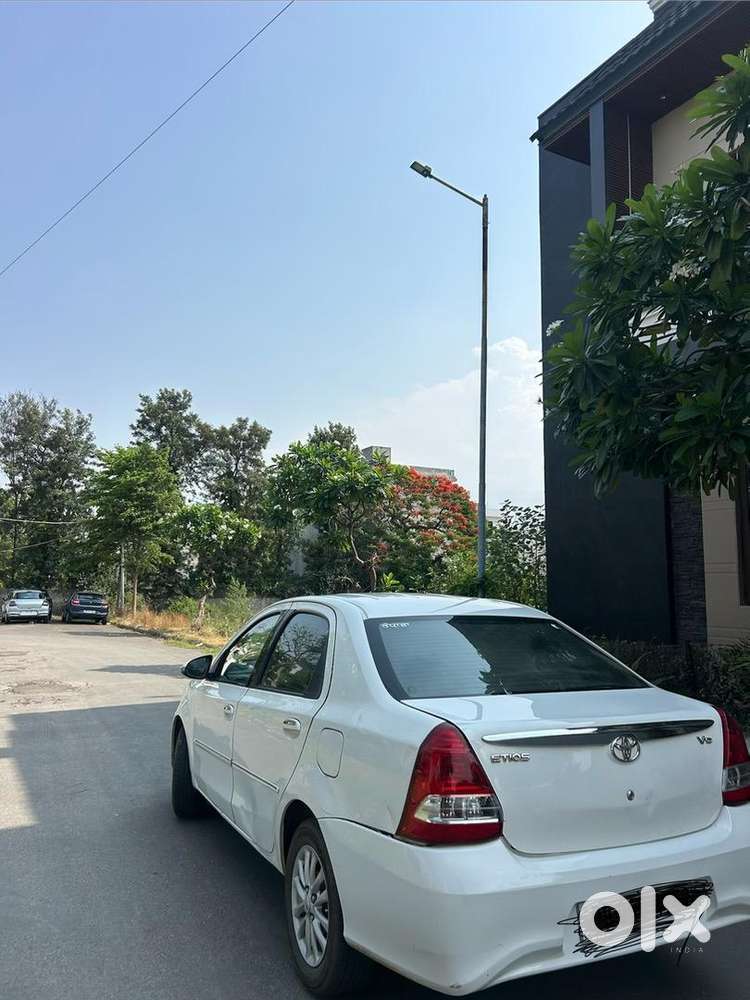 Toyota Etios 2013 Diesel Well Maintained