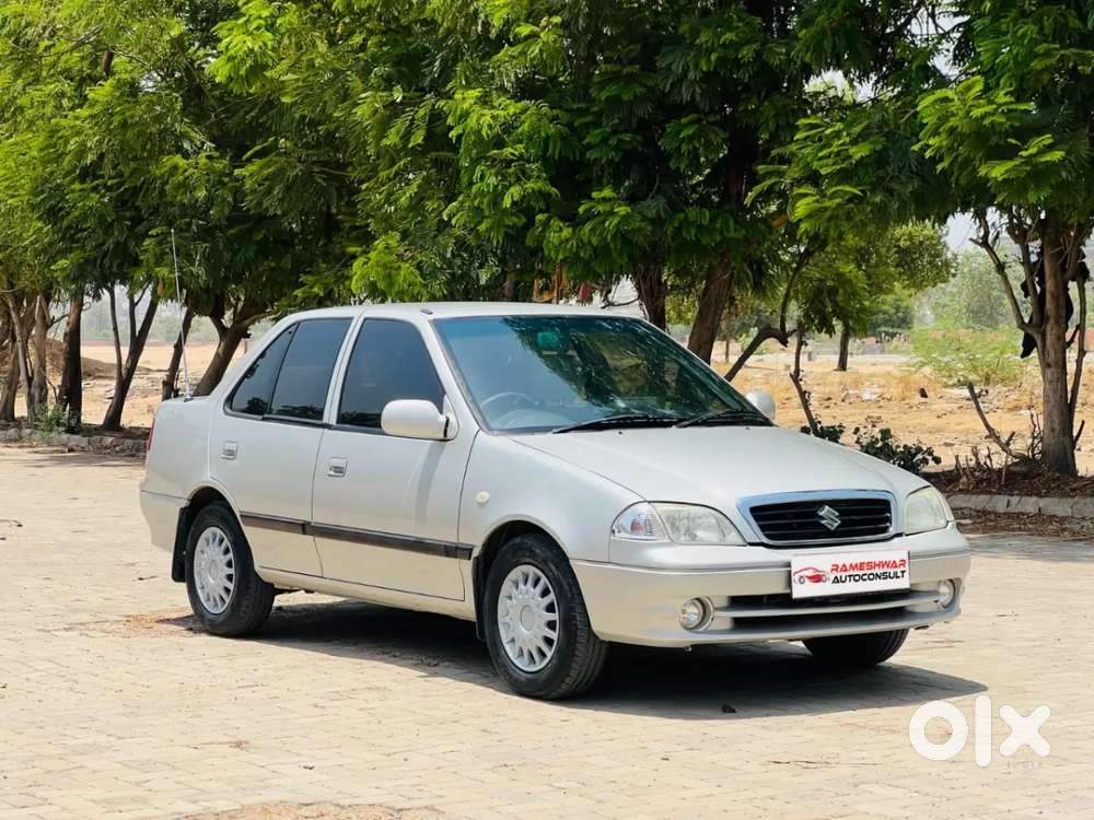 Maruti Suzuki Esteem Vxi - Bsiii, 2005, Petrol