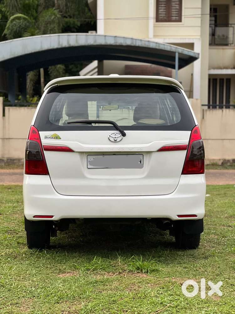 Toyota Innova 2.5 V 7 Str, 2015, Diesel