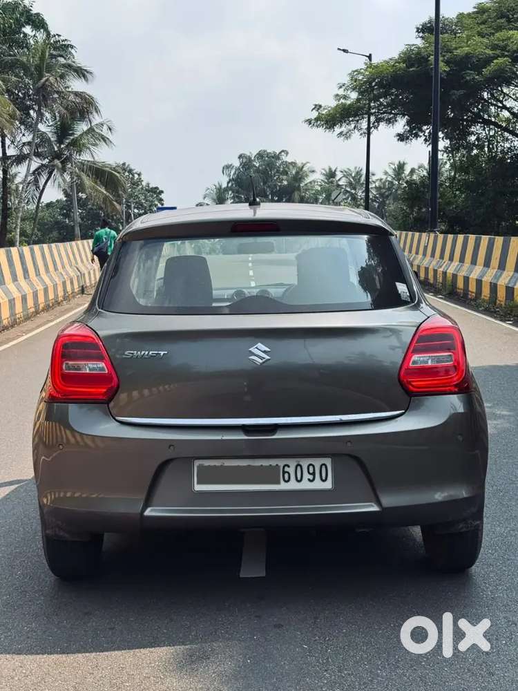 Maruti Suzuki Swift Vxi 2023