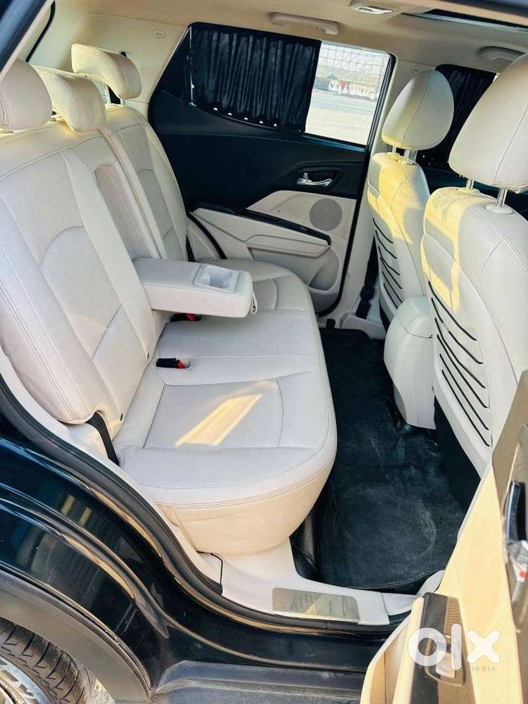 Mahindra Xuv300, 2020, Petrol